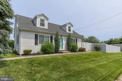 212 S Lingle Ave, Palmyra, PA 17078