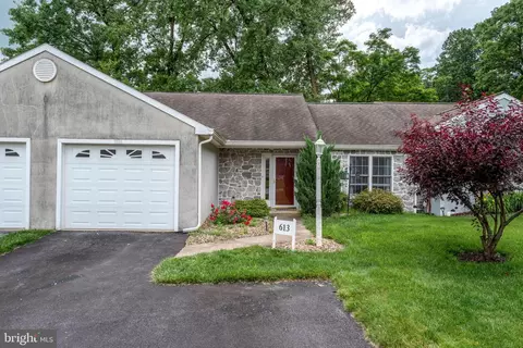 613 Mulberry Ln, Lebanon, PA 17046