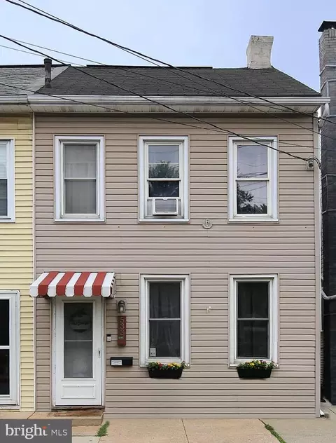 533 E Weidman St, Lebanon, PA 17046