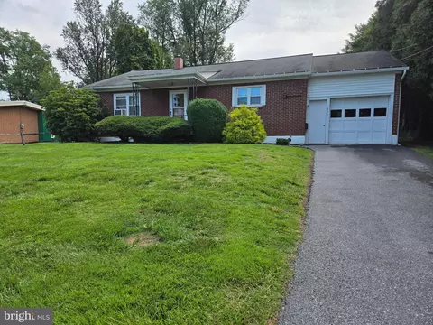 326 S 13th St, Lebanon, PA 17042