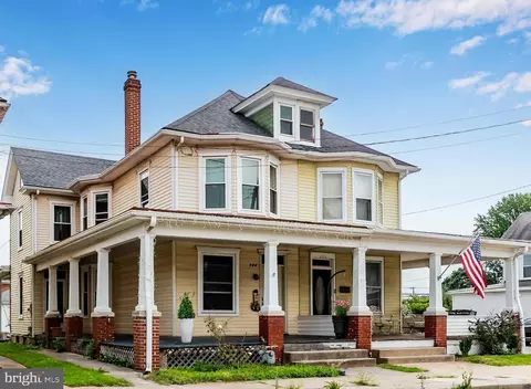 604 N Railroad St, Palmyra, PA 17078