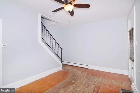 Living - 230 Rexmont Rd, Lebanon, PA 17042 photo 1 of 5