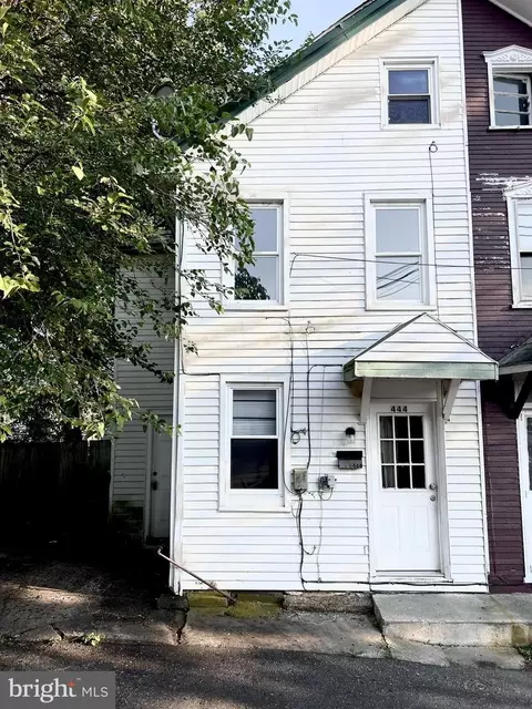444 N Garrett St, Lebanon, PA 17046