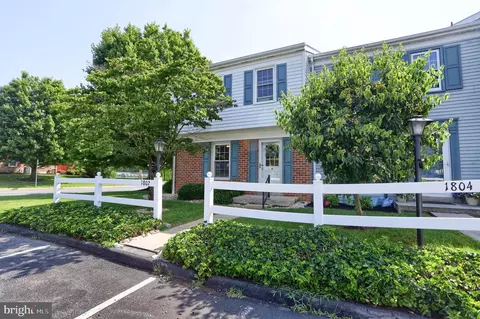 1802 Carlton Dr, Lebanon, PA 17042
