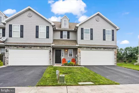 142 Braeburn Way, Palmyra, PA 17078