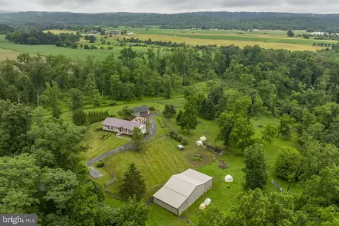 View/Area - 400 E Patrick Rd, Palmyra, PA 17078 photo 3 of 6