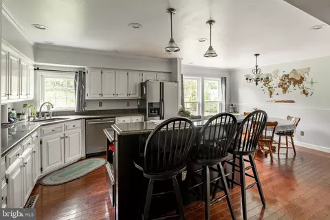 Kitchen - 400 E Patrick Rd, Palmyra, PA 17078 photo 1 of 4