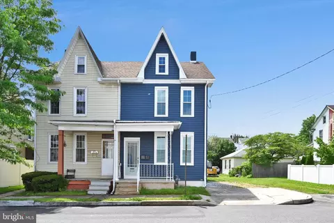 313 S 1st St, Lebanon, PA 17042