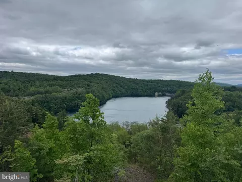 422 Cannon Way, Lebanon, PA 17042