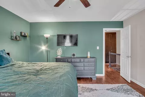 Bedroom - 951 E Maple St, Palmyra, PA 17078 photo 5 of 5