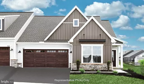516 Stone Gate Blvd, Annville, PA 17003