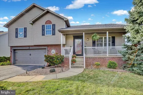 313 Airport Rd, Fredericksburg, PA 17026