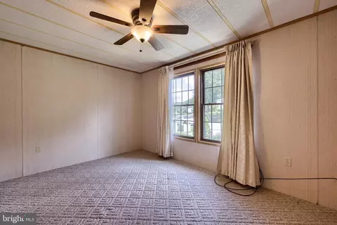 222 Maple Ave, Manheim, PA 17545 photo 30