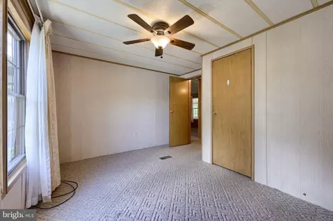 222 Maple Ave, Manheim, PA 17545 photo 31