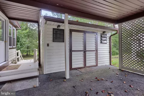 222 Maple Ave, Manheim, PA 17545 photo 45