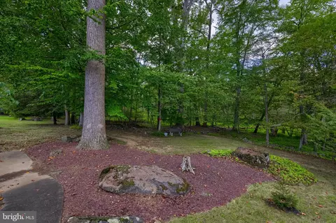 222 Maple Ave, Manheim, PA 17545 photo 43