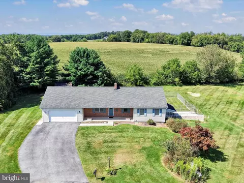 View/Area - 317 Juniper St, Lebanon, PA 17042 photo 1 of 6