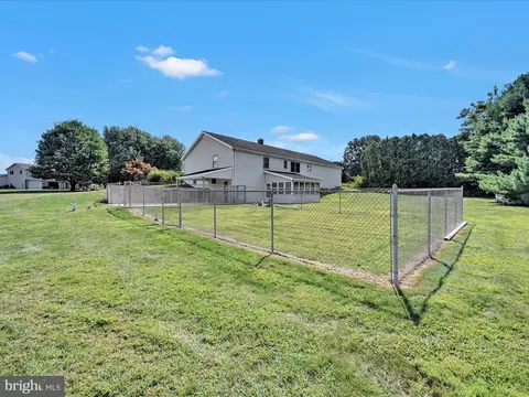 Exterior - 317 Juniper St, Lebanon, PA 17042 photo 8 of 10