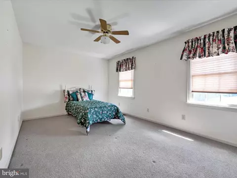 Bedroom - 317 Juniper St, Lebanon, PA 17042 photo 3 of 6