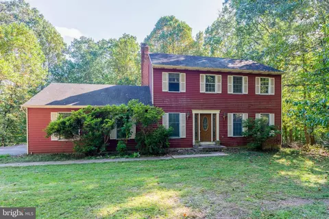 175 Timber Ln, Mount Gretna, PA 17064