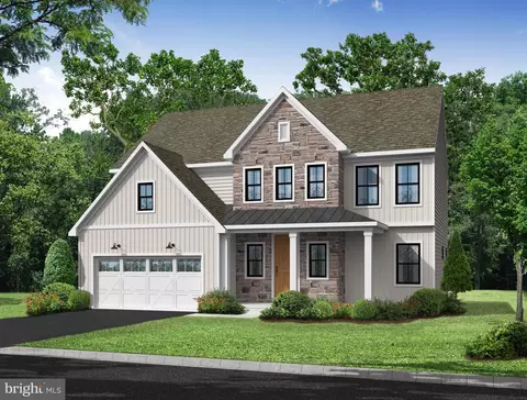 313 Iron Valley Dr, Cornwall, PA 17016