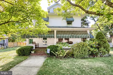 631 N Lincoln St, Palmyra, PA 17078
