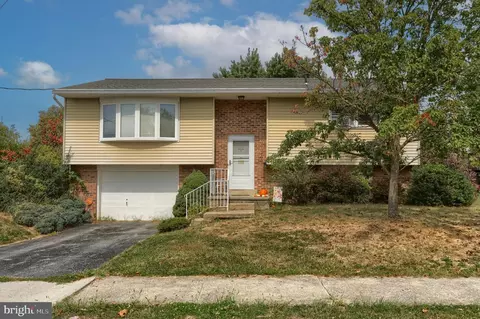 621 E Mifflin St, Lebanon, PA 17046