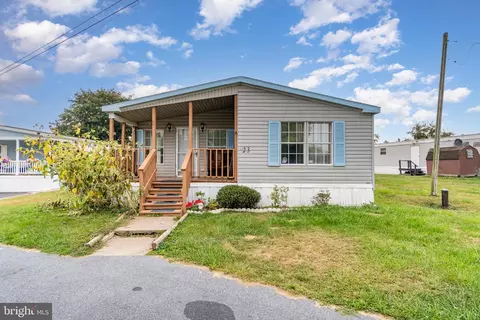 23 Green Acres Park, Lebanon, PA 17046