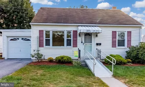 129 S Mill St, Cleona, PA 17042