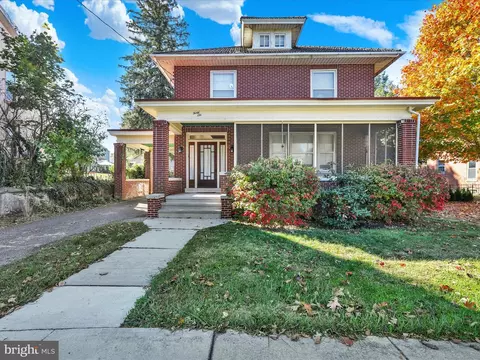46 W Main St, Lebanon, PA 17042