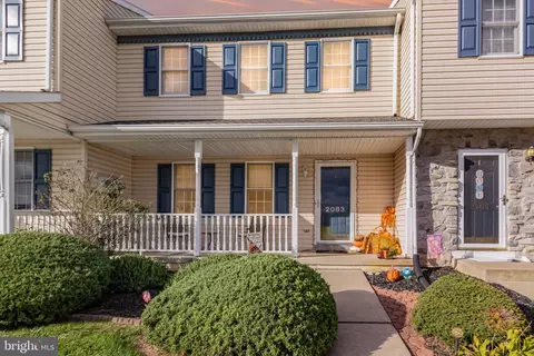 2083 Greystone Dr, Lebanon, PA 17042