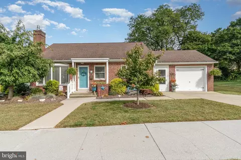 904 S 12th St, Lebanon, PA 17042
