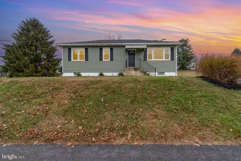 1019 Laurel St, Lebanon, PA 17046