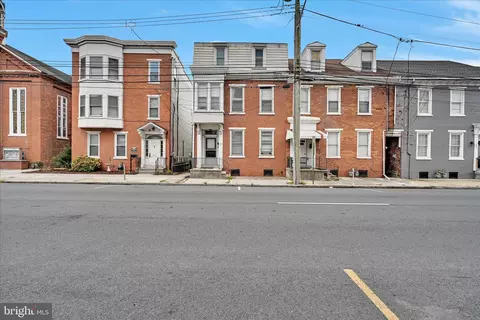 33 N 10th St, Lebanon, PA 17046