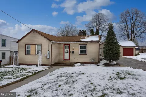 26 S 6th Ave, Lebanon, PA 17042