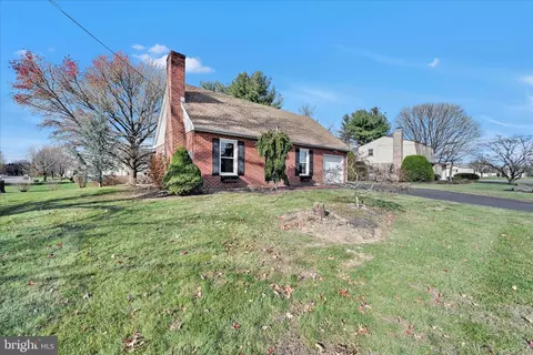 39 Mine Rd, Lebanon, PA 17042