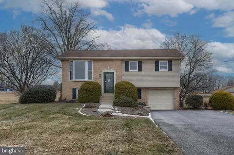 1508 Orange Ln, Lebanon, PA 17046