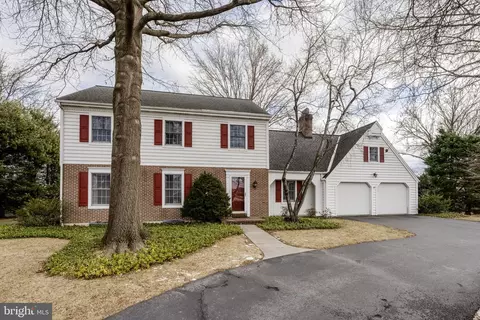 10 Meadow Ln, Myerstown, PA 17067