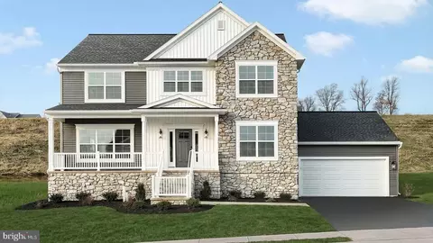 220 Copper Ridge Dr, Newmanstown, PA 17073