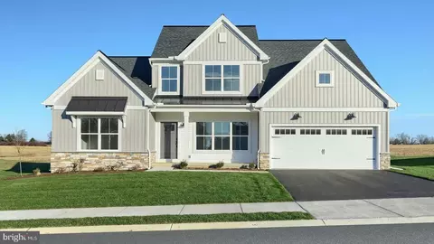 122 Alexandria Dr, Annville, PA 17003