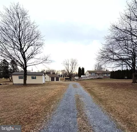 262 E Kercher Ave, Lebanon, PA 17046