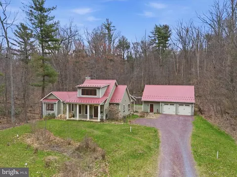 56 Birch, Mount Gretna, PA 17064