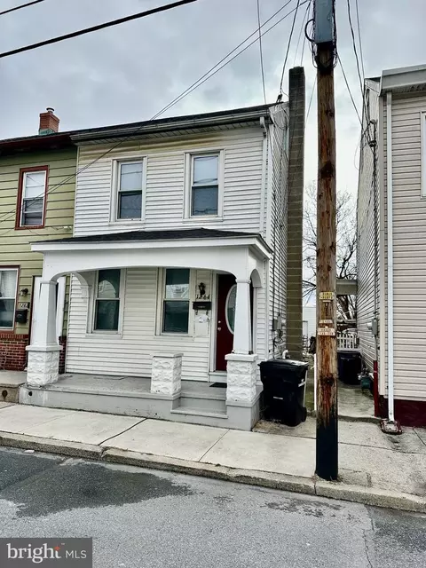 1264 Willow St, Lebanon, PA 17046