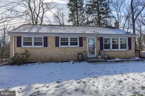 3032 Tunnel Hill Rd, Lebanon, PA 17046