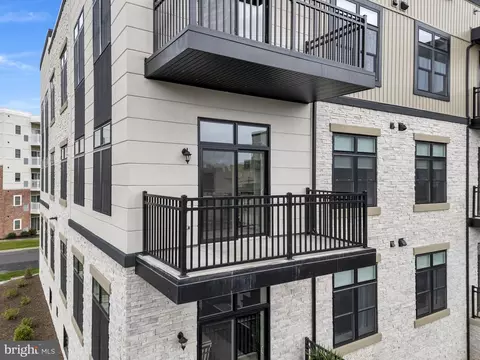 117 Blackford Blvd #204, Lebanon, PA 17042