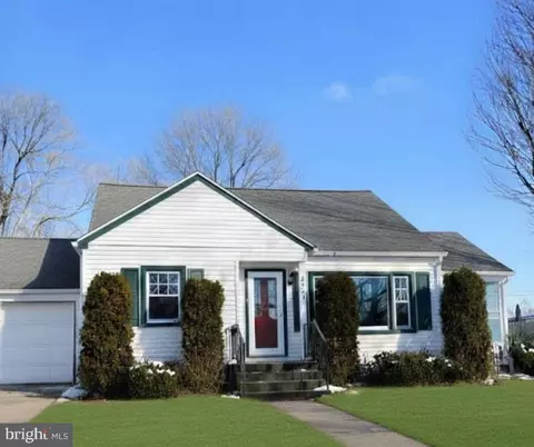 326 S 3rd Ave, Lebanon, PA 17042