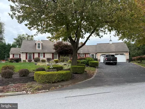 107 Cedar St, Lebanon, PA 17042