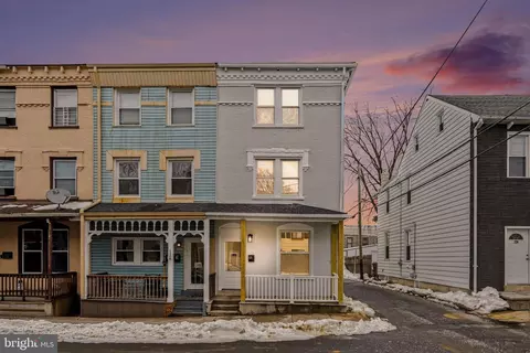 120 S 3rd St, Lebanon, PA 17042
