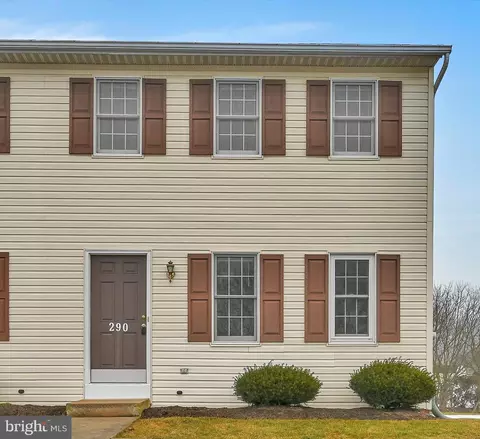 290 S Mill St, Jonestown, PA 17038