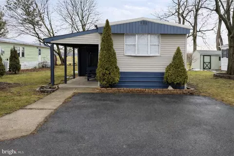 2 Country Acres Park, Myerstown, PA 17067
